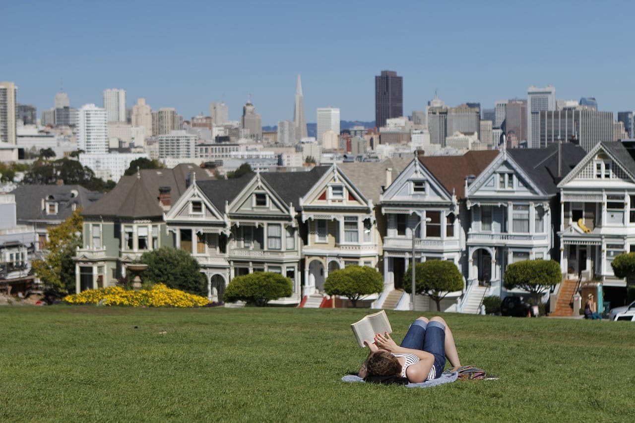 How can I easily rent a camper van in San Francisco?